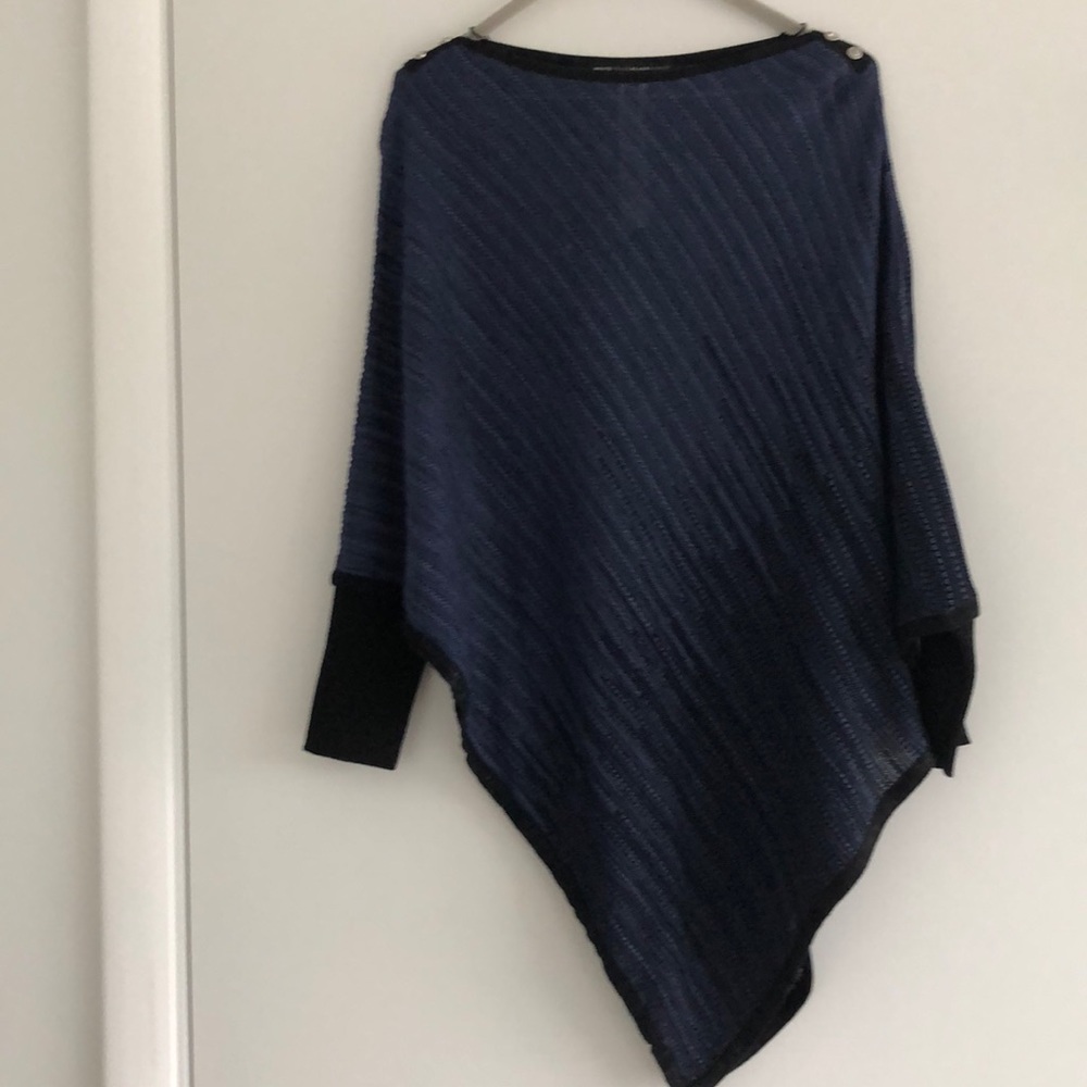 White house black market, blue blouse/pancho